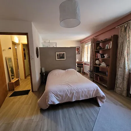 Bed & Breakfast D'hote Independante Petit Dejeuner En Option Le Monastere